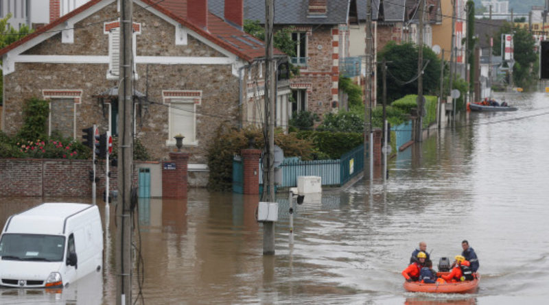 Les inondations touchent de plus en plus de Français